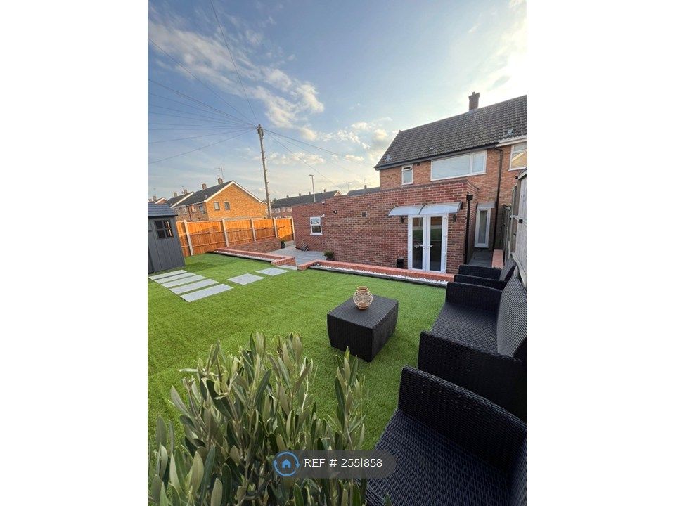 Property photo 3 of 35 Rear Garden
