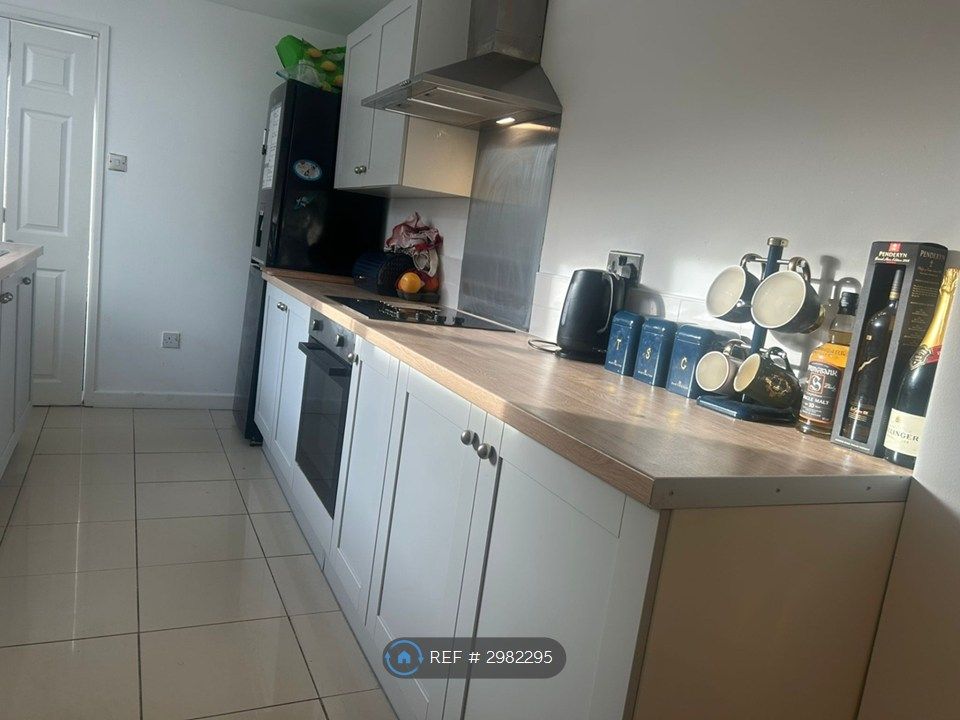 Property photo 2 of 4