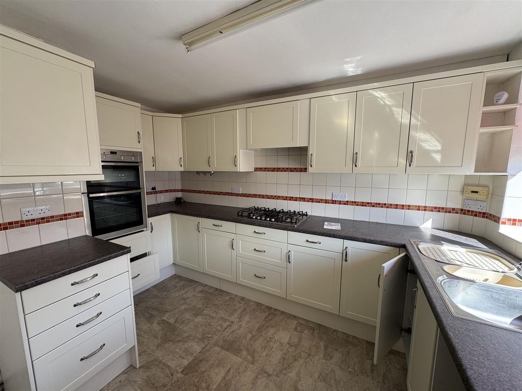 Property photo 3 of 12 Img_9313.Jpeg