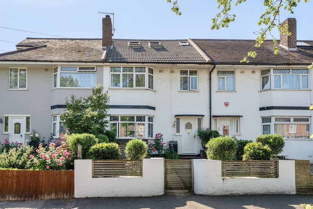 Property photo 1 of 12