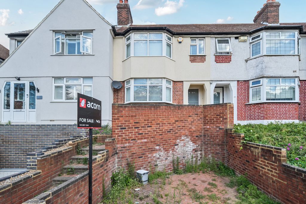 Property photo 1 of 16 1499832-1-6A6B348...