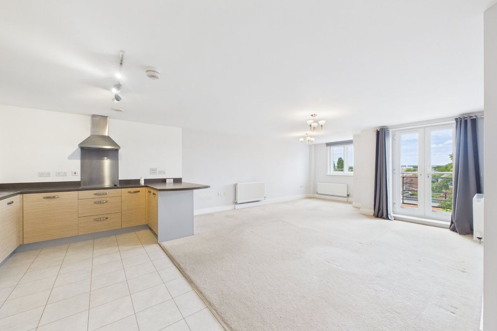 Property photo 2 of 11 Picture No. 01