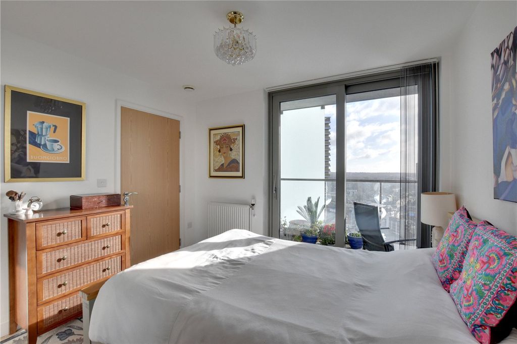 Property photo 3 of 20 Picture No. 10