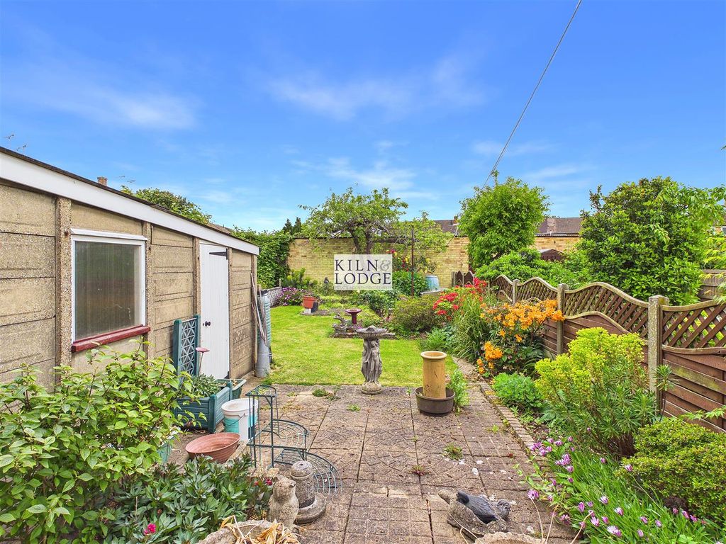 Property photo 2 of 18