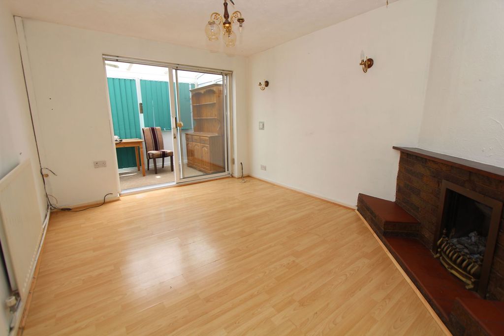 Property photo 3 of 15