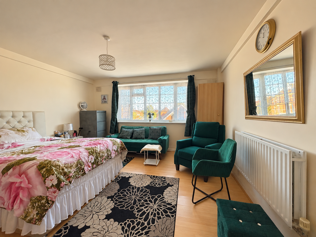 Property photo 1 of 10 E1c59B8B-Ac9E-4Fb4-A49A-9c6667c1Da7c