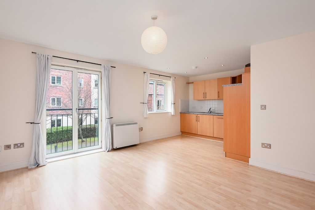 Property photo 2 of 11 Picture 2