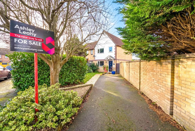 Property photo 1 of 23 Photo 5