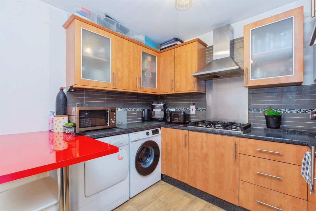 Property photo 3 of 15