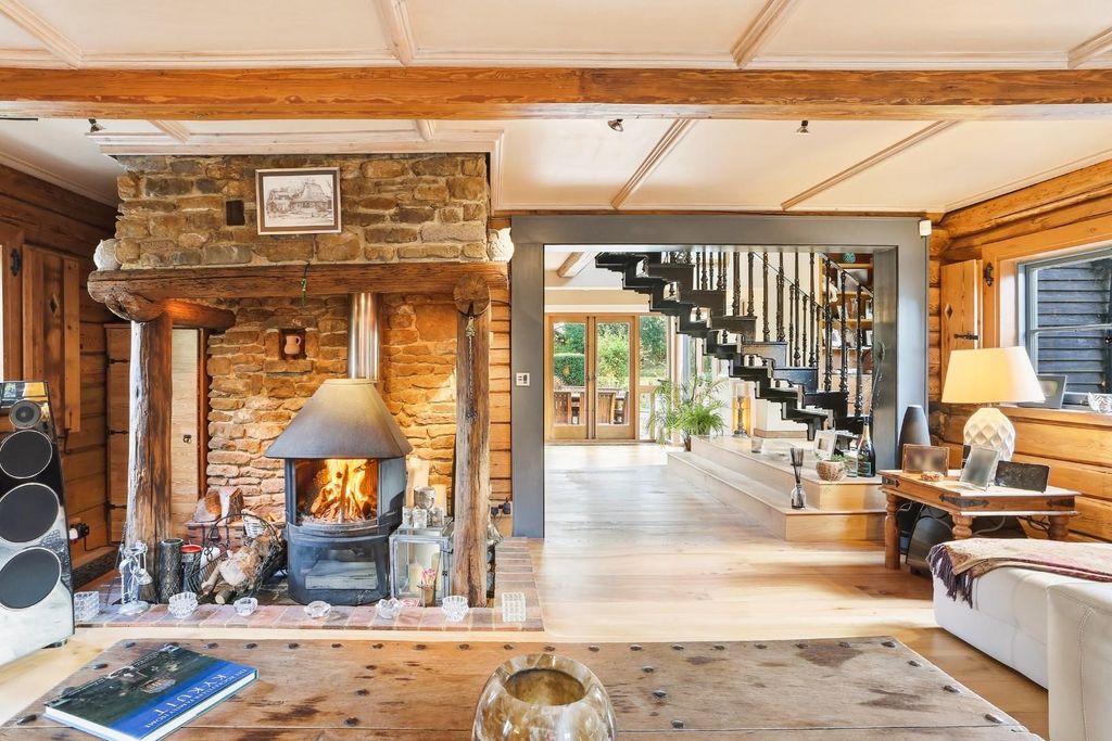 Property photo 2 of 88 1571161495 - 70.Jpg