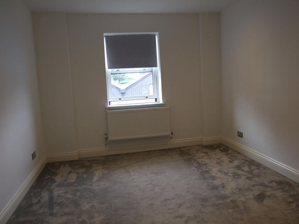 Property photo 3 of 11 Bedroom