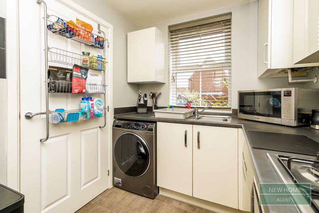 Property photo 3 of 19 Photo 11