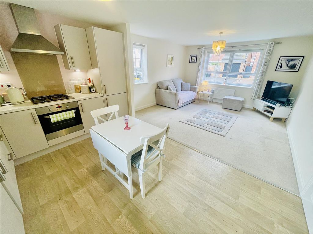 Property photo 2 of 10 Open Plan Kitchen/Lounge/Dining Room