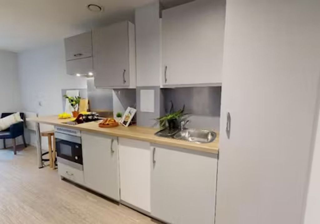 Property photo 1 of 29