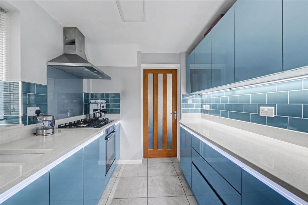 Property photo 3 of 28 Kitchen_2.Jpeg