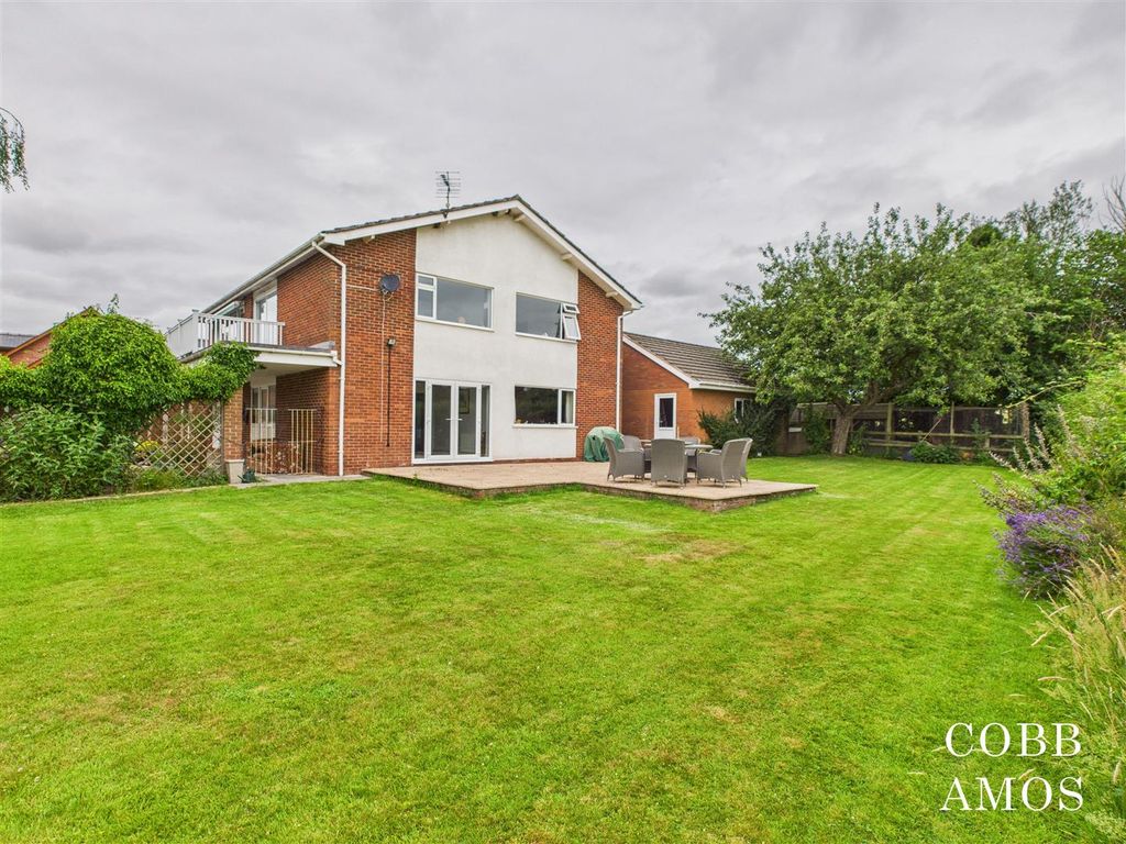 Property photo 1 of 26 Cam02803G0-Pr0198-Still034.Jpg