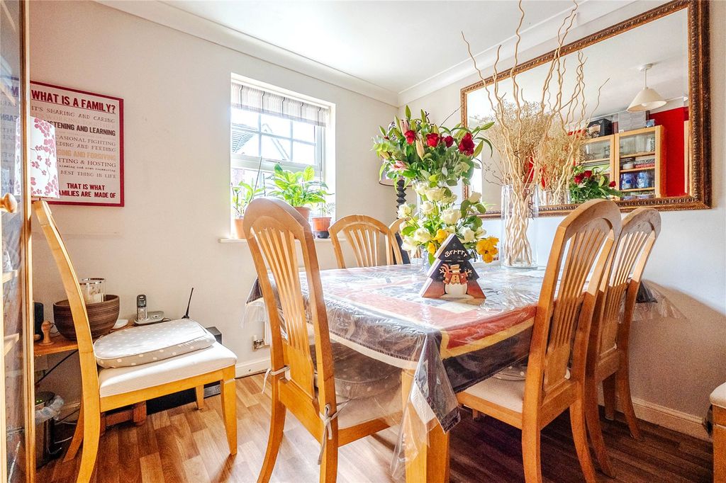 Property photo 3 of 11 Picture No. 05