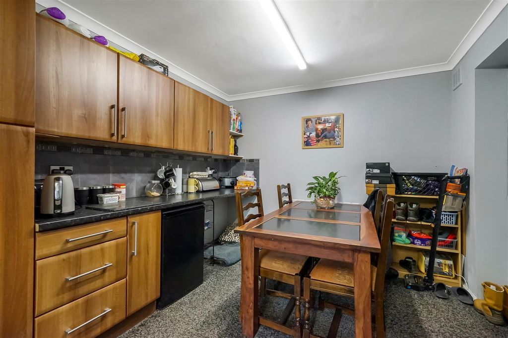 Property photo 1 of 17 Dsc09421.Jpg