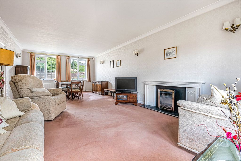 Property photo 3 of 27 Picture No. 10