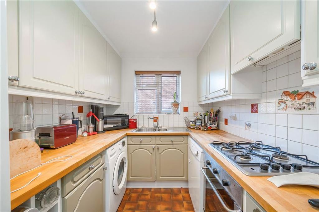 Property photo 3 of 7