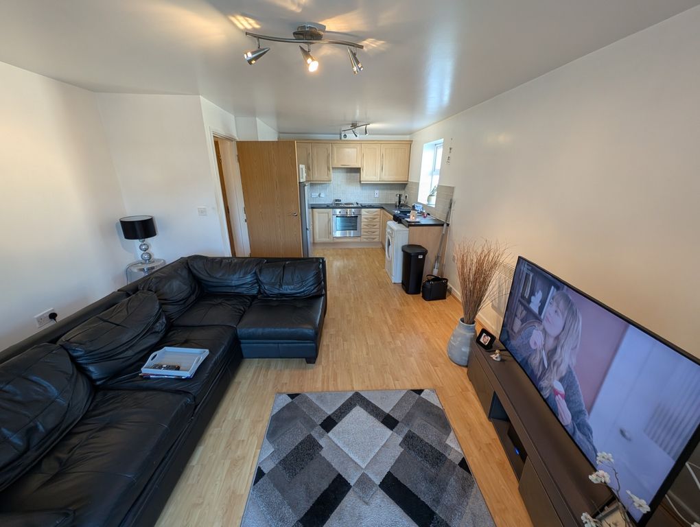 Property photo 3 of 15 Photo 2