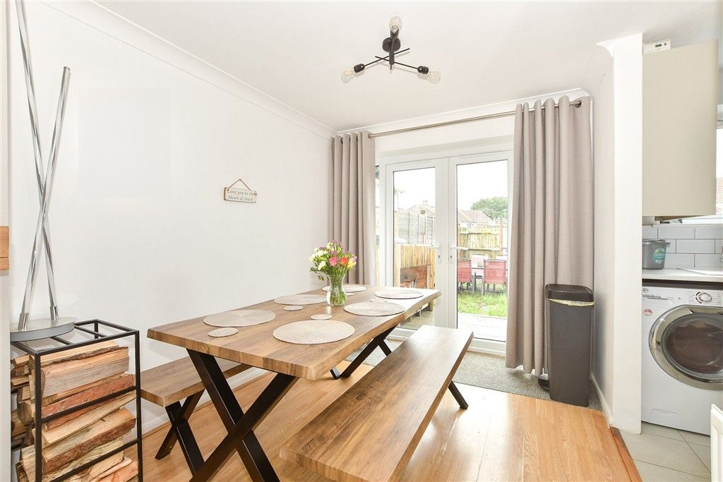 Property photo 3 of 11 Lounge /Diner.