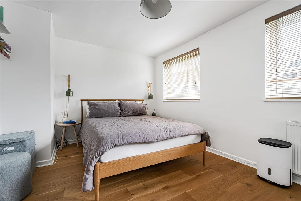 Property photo 3 of 26 3