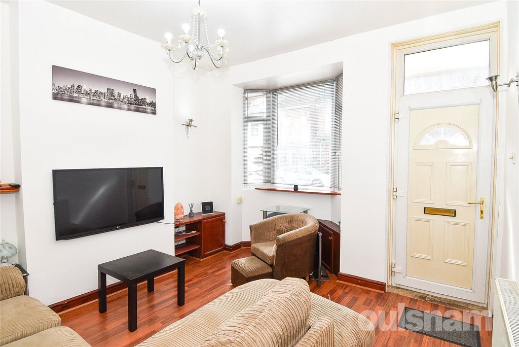 Property photo 3 of 20 Picture No. 04