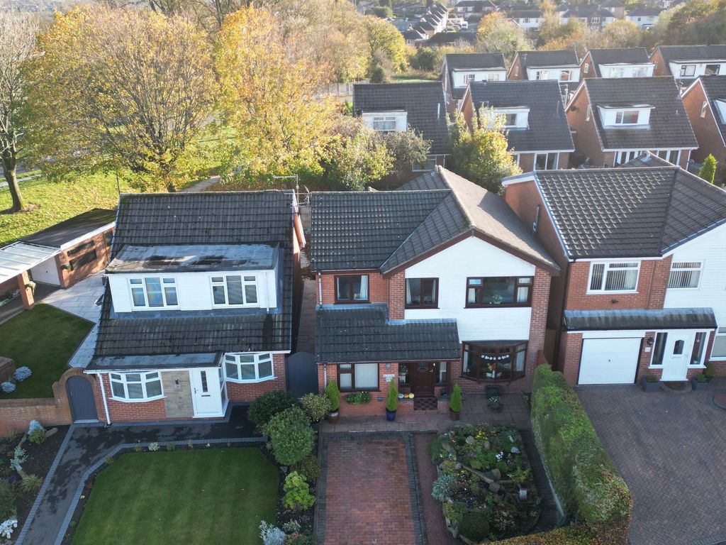 Property photo 1 of 27