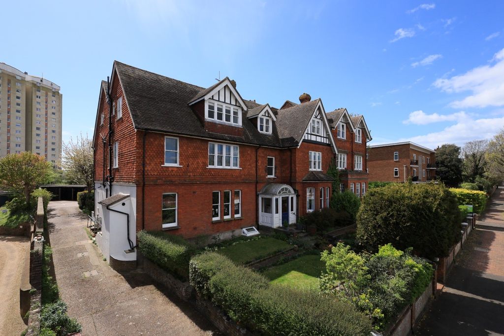 Additional image 17 of 3 bed flat for saleSt. Johns Road, Eastbourne BN20