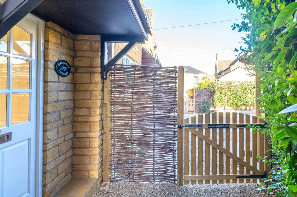 Property photo 2 of 16 Picture No. 47