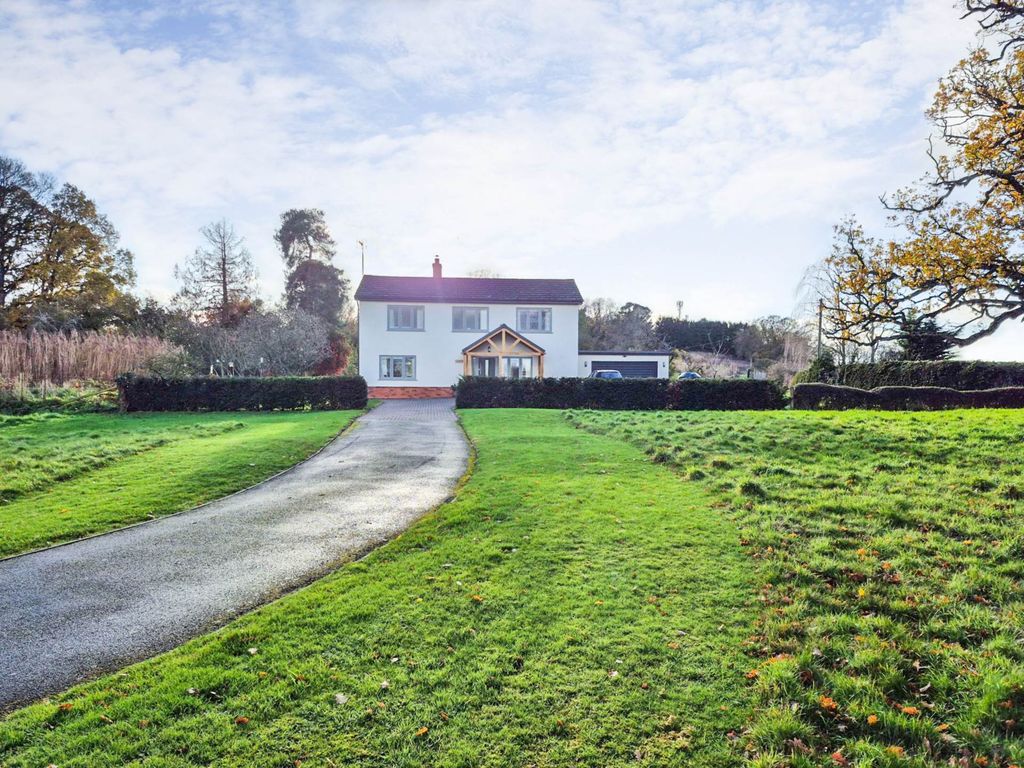 Property photo 1 of 33