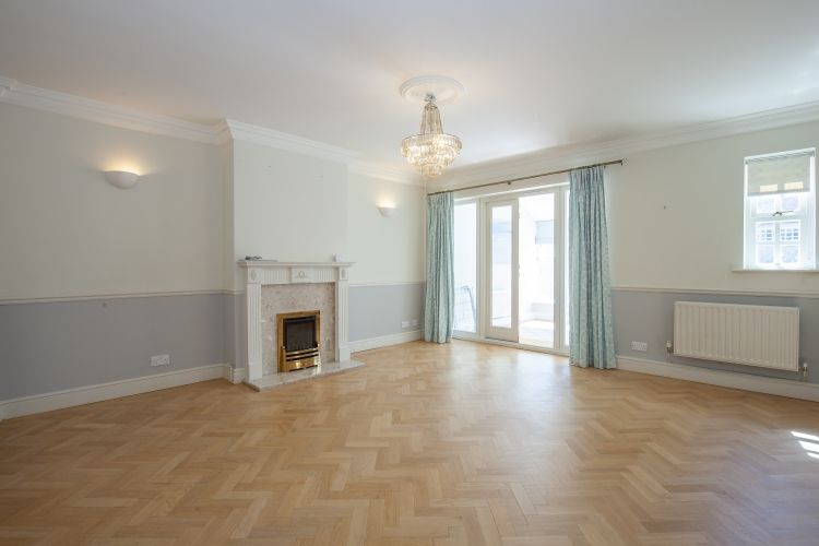 Property photo 1 of 9 201174