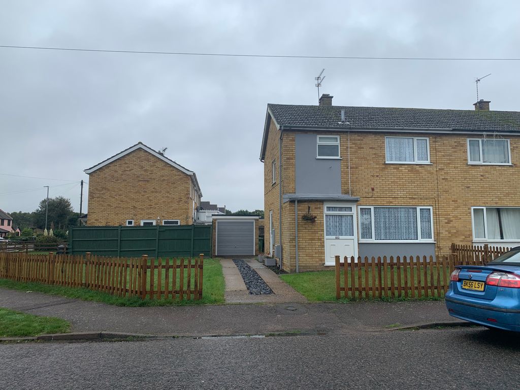 Property photo 1 of 40