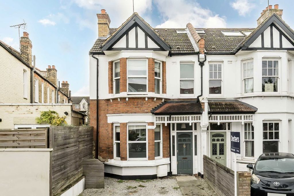 Property photo 1 of 10