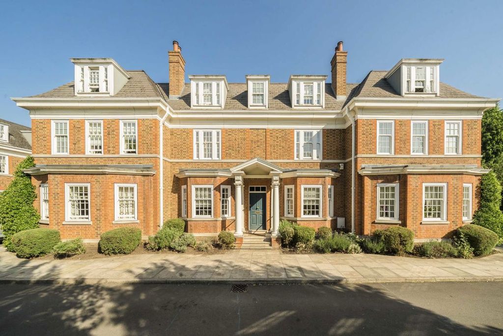 Property photo 1 of 7