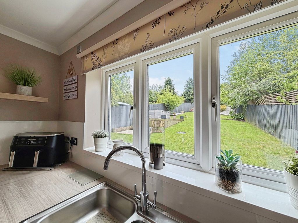Additional image 13 of 4 bed detached house for sale100 Stanley Road, Brampton CA8