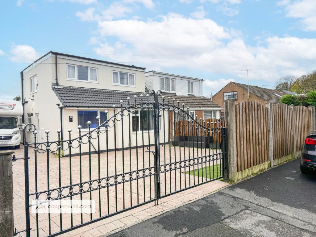 Property photo 1 of 44