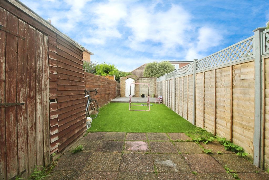Property photo 2 of 13 Garden Shot