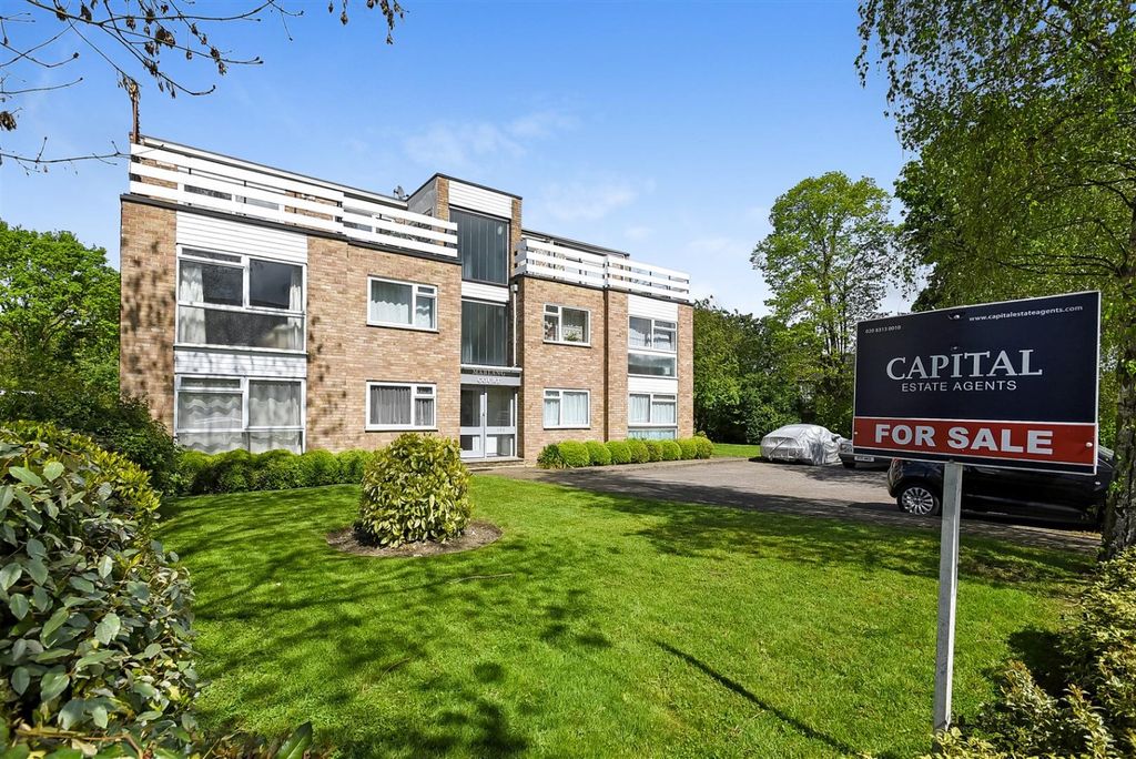 Property photo 1 of 7 4696611