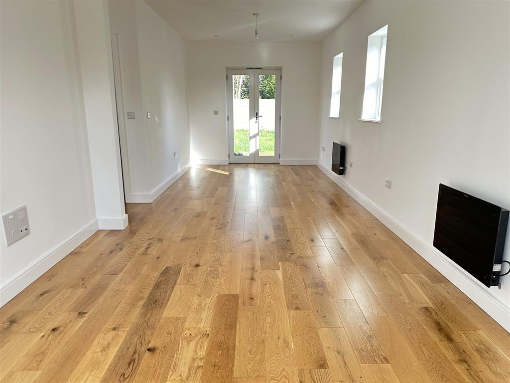 Property photo 3 of 7 Img_4763.Jpg