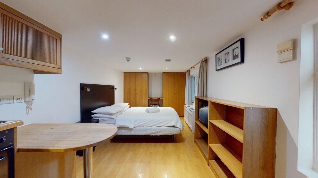 Property photo 2 of 4 Photo 2