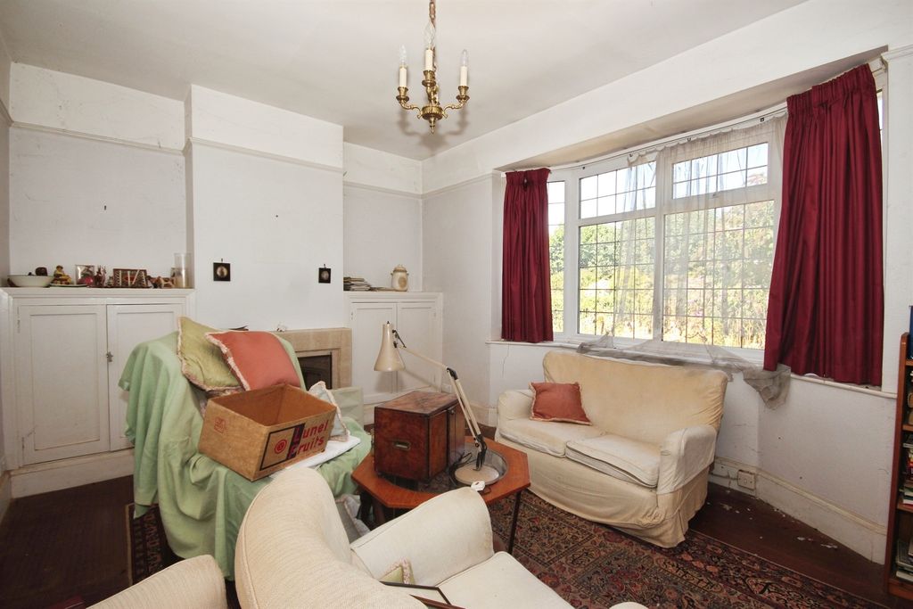 Property photo 2 of 15