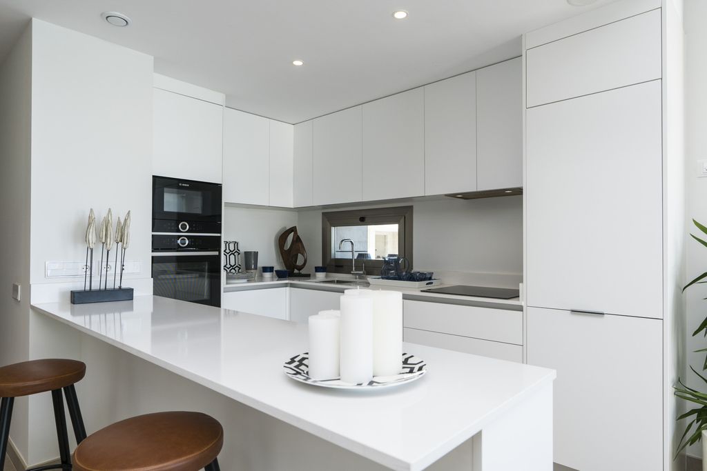 Property photo 2 of 10 Photo 1