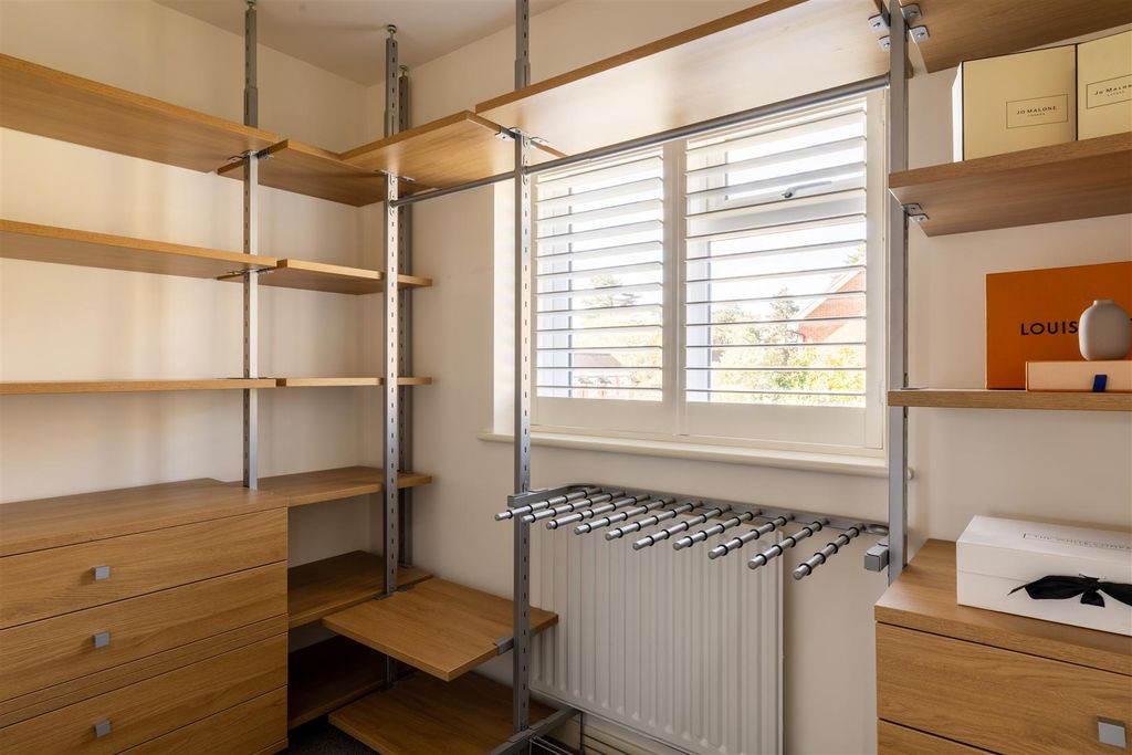 Additional image 33 of 4 bed detached house for saleBeaufort Close, Reigate RH2