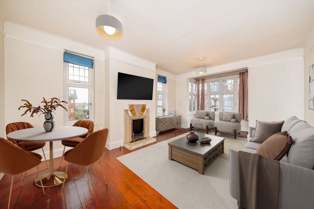 Property photo 2 of 6