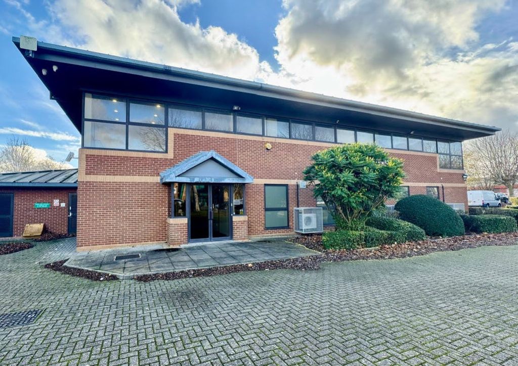 Property photo 1 of 7 Front Elevation