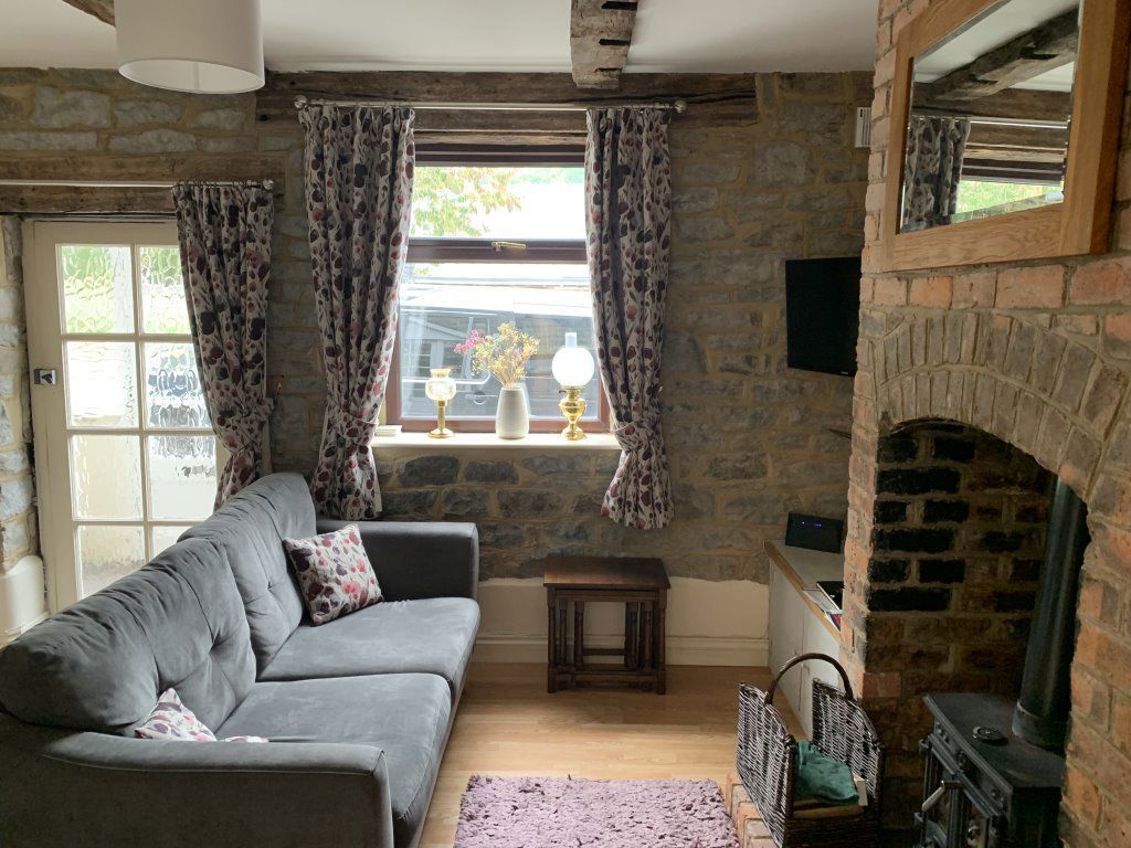 Property photo 2 of 6