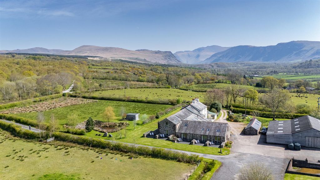 Property photo 1 of 30 Dji_20260423114804_0126_D.Jpg