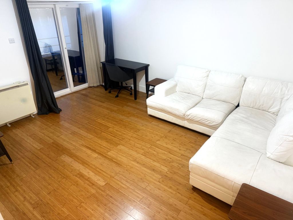 Property photo 1 of 10 11